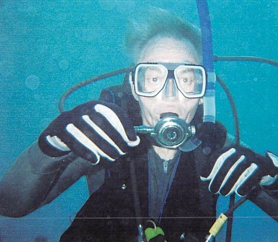 dad-scuba-diving-1